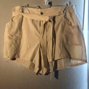 Beige Women's Shorts with Belt